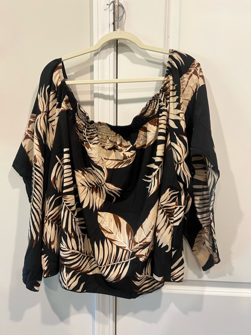 Women’s Plus Off-Shoulder Top